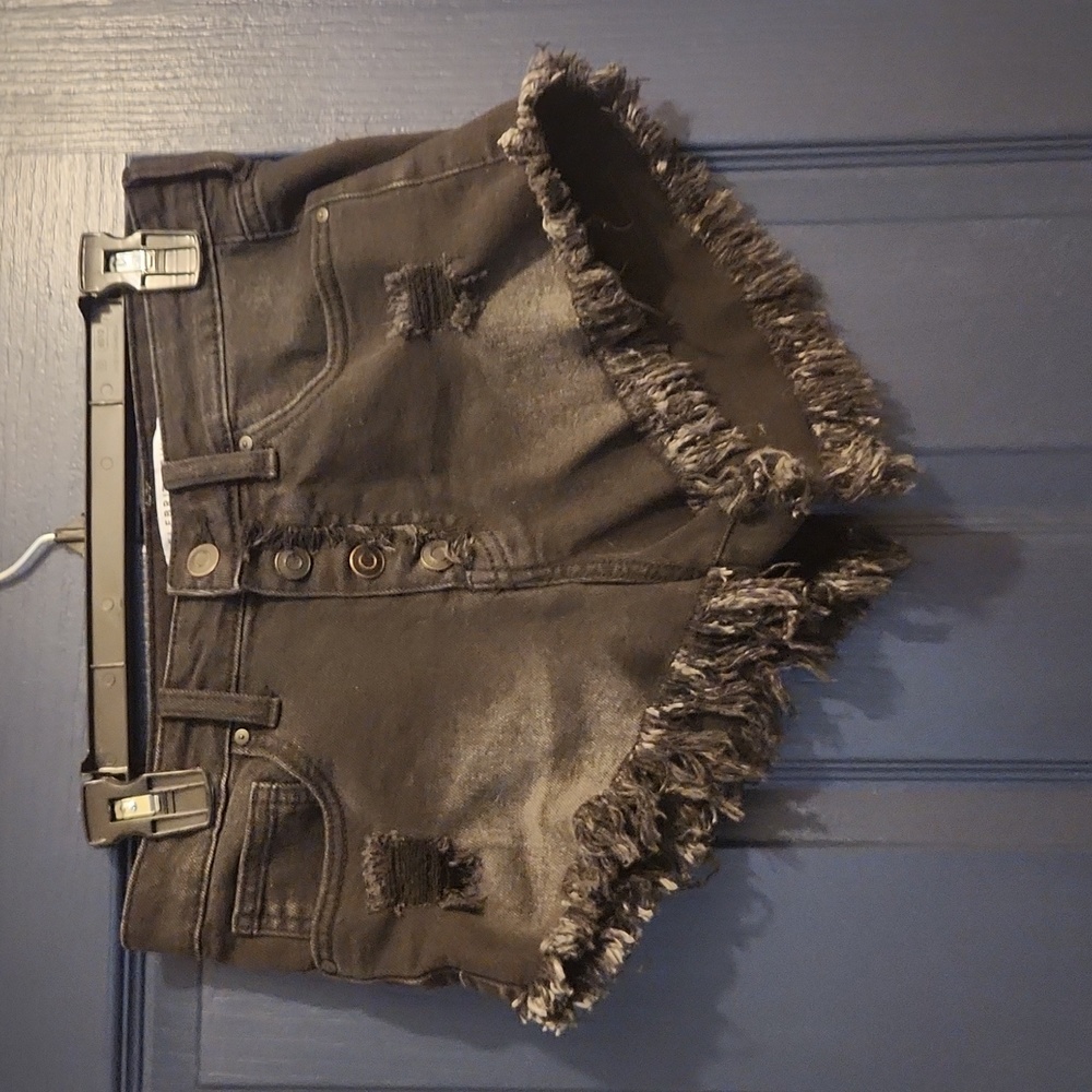 Celebrity Pink 5/27 Black Frayed Jean shorts Button Fly